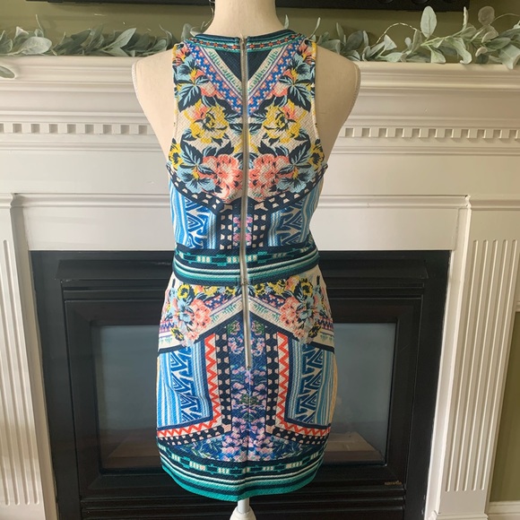 Jealous Tomato Crop top & Skirt 💕💕 - Picture 4 of 8